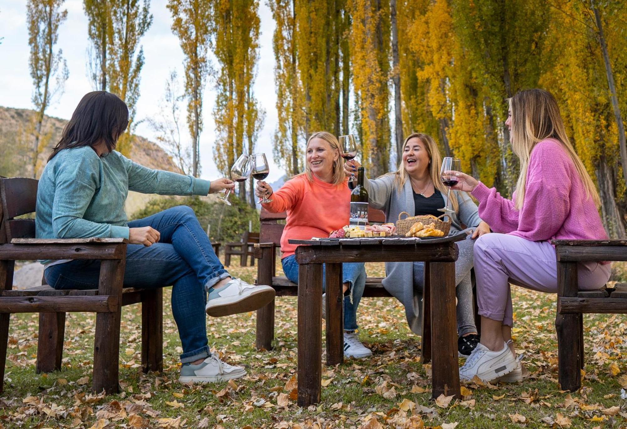 Ayres De Uco Lodge & Wine Lovers Los Árboles Exteriör bild
